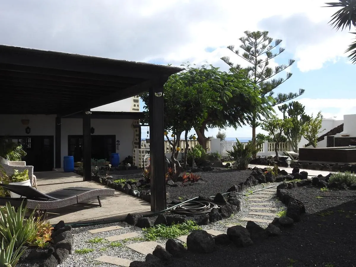 Maison d'hôtes Habitaciones Dona Cris Puerto del Carmen
