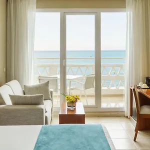 https://ilunion-fuengirola.es-andalucia.com