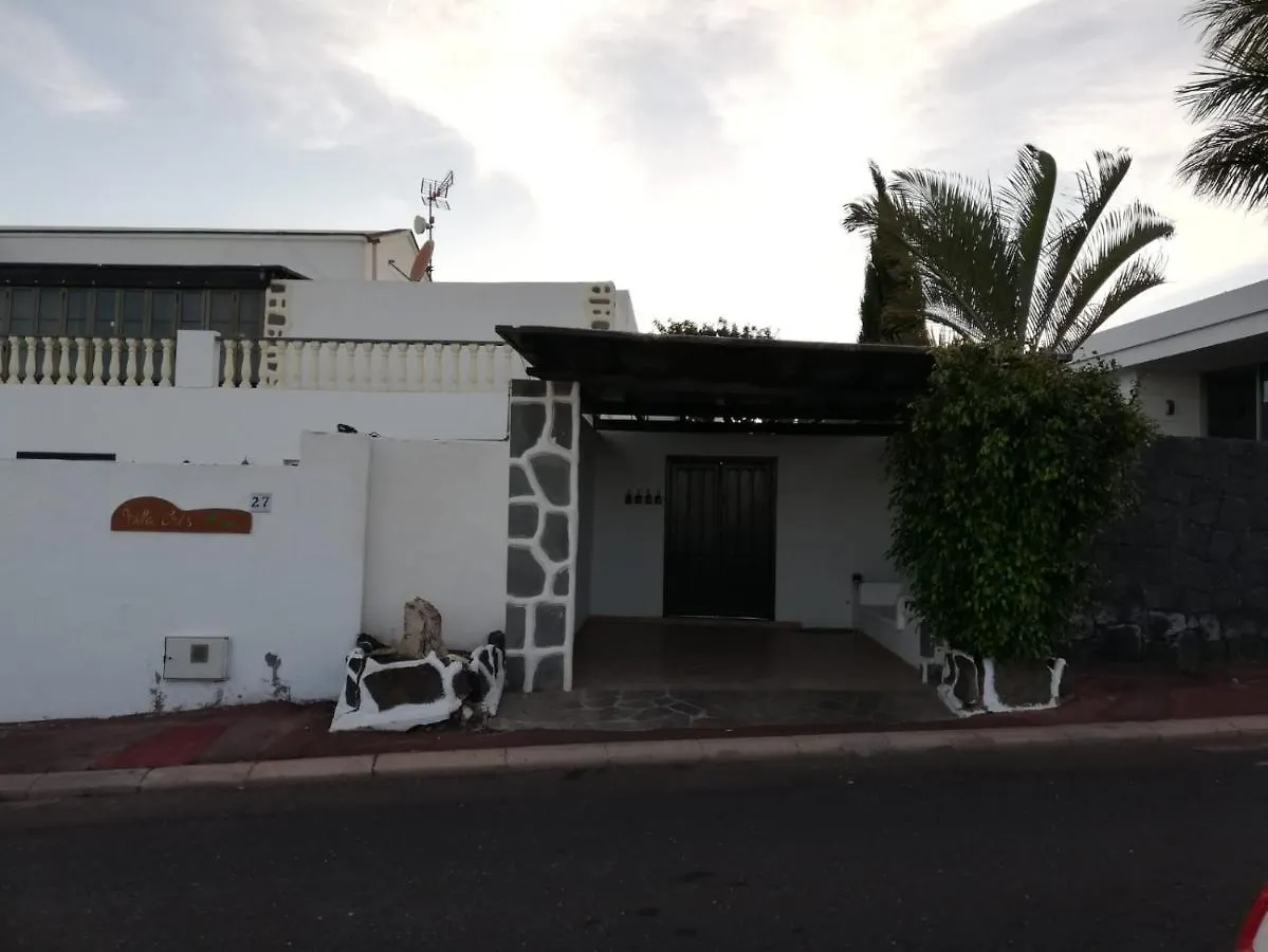 Habitaciones Dona Cris Puerto del Carmen  Guest house Puerto del Carmen (Lanzarote)