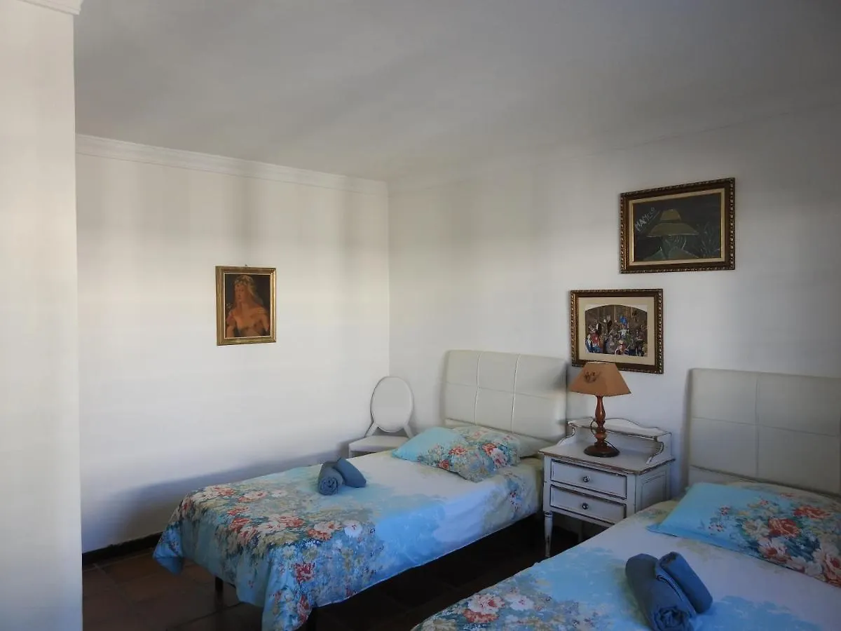 Guest house Habitaciones Dona Cris Puerto del Carmen  Spain