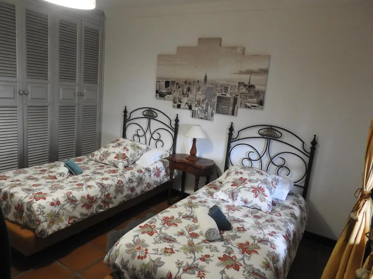 Habitaciones Dona Cris 卡门港 招待所